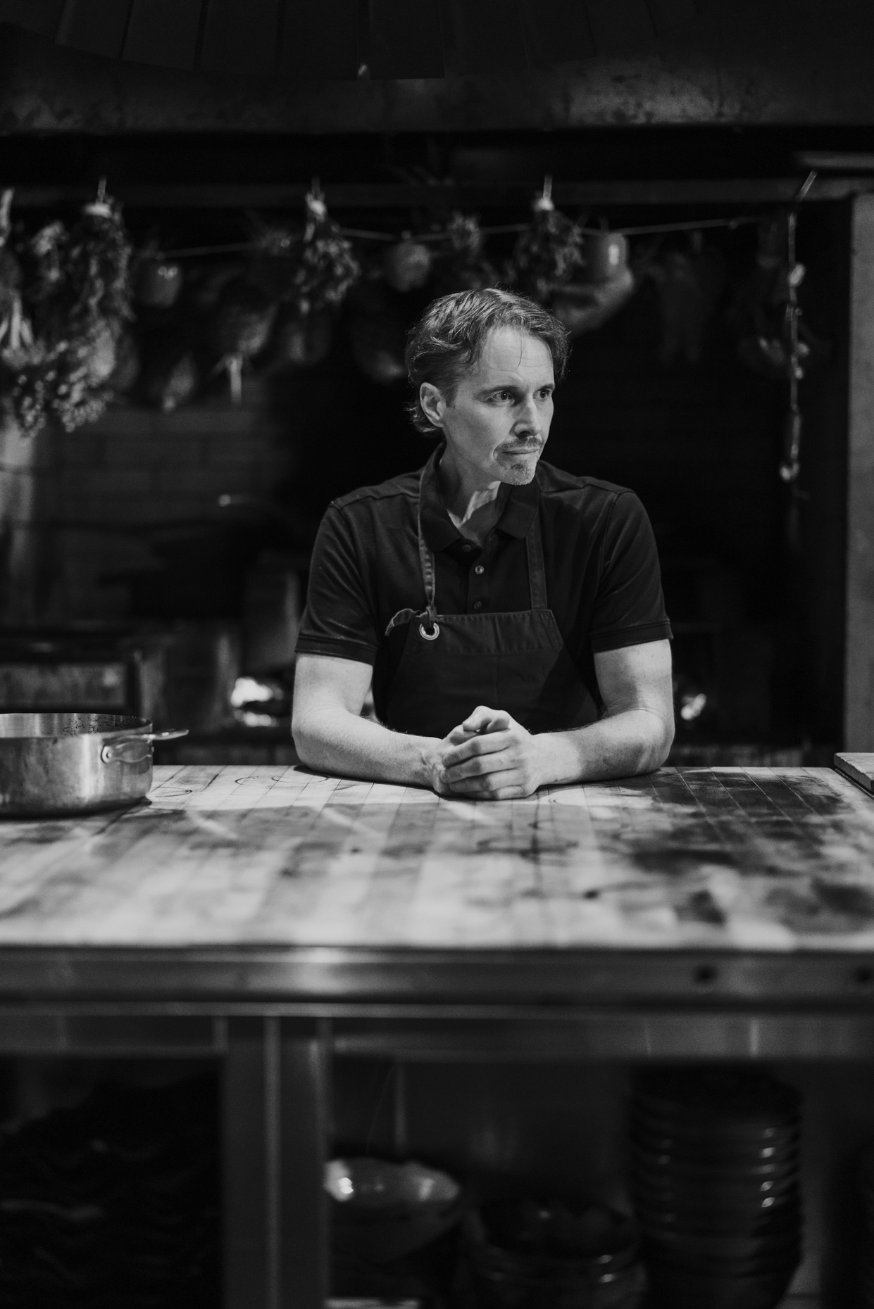 2023_Q2_Grant_Achatz_Roister_Stainless_Clad-9628